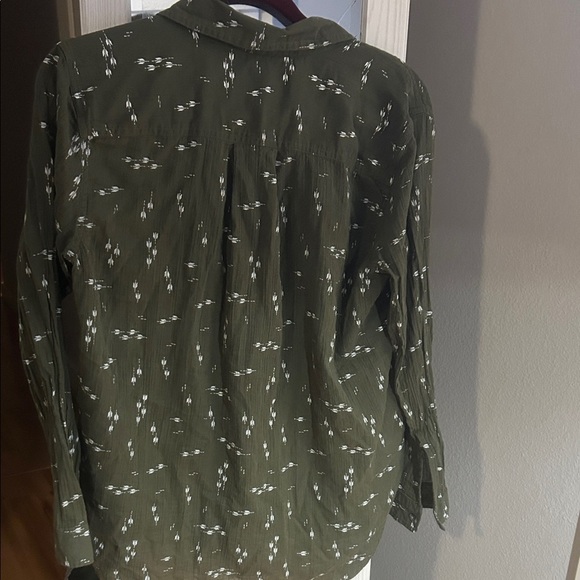 Eddie Bauer Olive Green Button Down Shirt - Picture 4 of 7